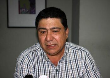 González Chejade: «En manos del gobierno y la oposición está la posibilidad de tener una mejoría económica»