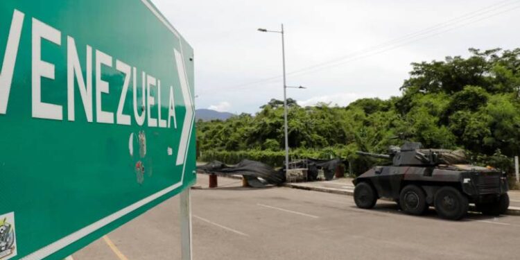 Luego de siete años, la frontera de Colombia y Venezuela tiene reapertura total