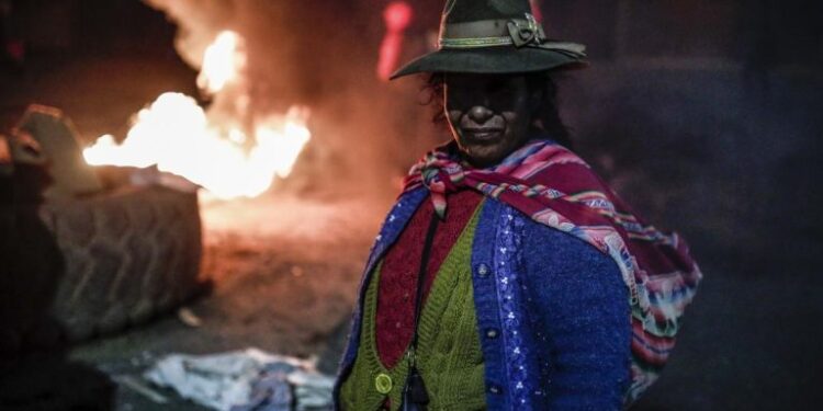 Perú extiende estado de emergencia en Lima, Cuzco, Puno y otras provincias