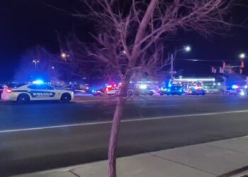 Tres muertos en tiroteo en una tienda del estado de Washington en EE UU