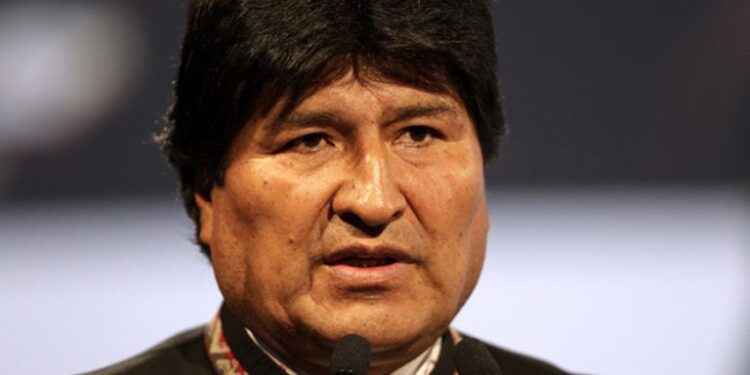 Evo Morales dice que acusación en Perú es para ocultar crímenes de genocidio