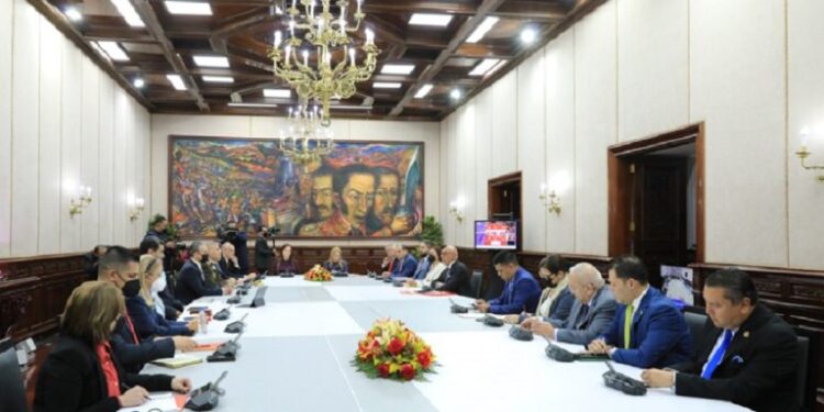 Maduro critica que EE.UU. desconozca la legitimidad de la Asamblea Nacional 2020