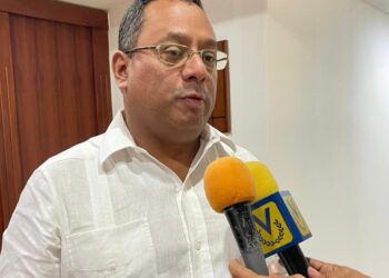 Ronderos encabezó gira para concretar ejecución de la Zona Económica Especial en Nueva Esparta