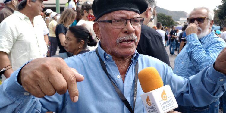 Trabajadores realizaron multitudinaria concentración en la avenida Cedeño (+fotos)