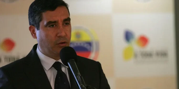 Gobierno libera al exministro Miguel Rodríguez Torres tras casi 5 años