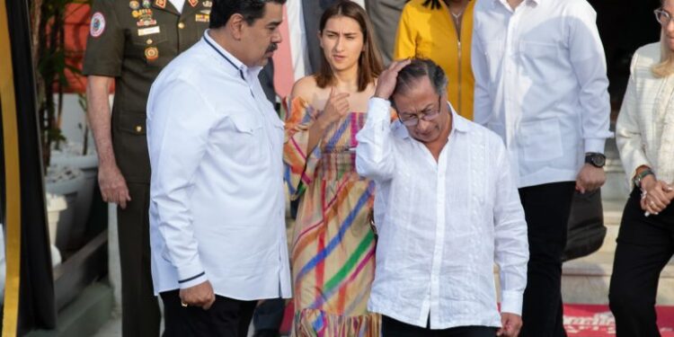 Maduro y Petro apuestan por conectividad entre el Caribe y el Pacífico