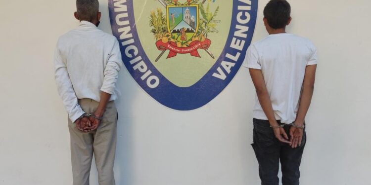 Polivalencia aprehendió a dos azotes de la avenida Lara dedicados al robo de usuarios en unidades de transporte público