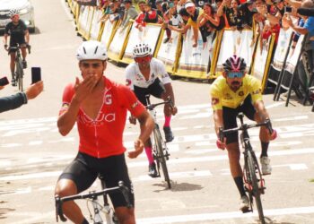 Godoy se «persignó» en la Casa del Padre y Alarcón se afianza en el giro