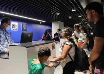 Más de 6 mil migrantes venezolanos han retornado con apoyo humanitario desde Panam