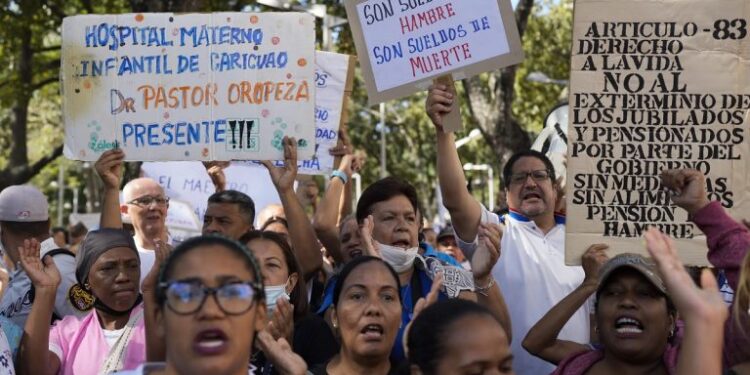 Observatorio Venezolano de Conflictividad Social reportó 28 protestas por mejores salarios en un día