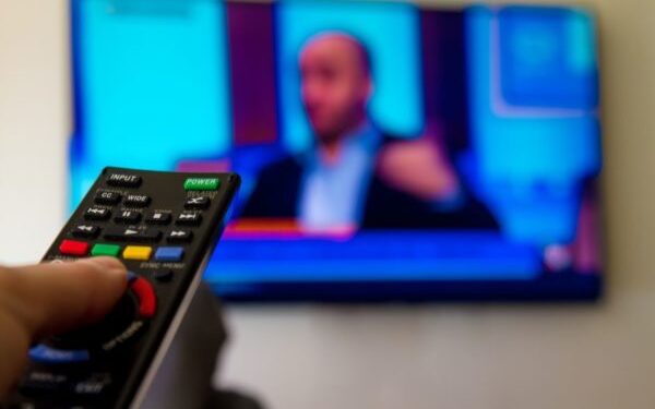 Conozca las nuevas tarifas de los planes de Simple TV de enero de 2023 (+precios)