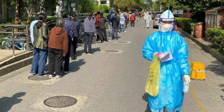 OMS rebaja preocupación sobre efecto en Europa de brote de Covid-19 en China