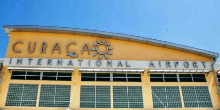 Venezuela y Curazao reabrirán fronteras aéreas y marítimas el 3 de abril