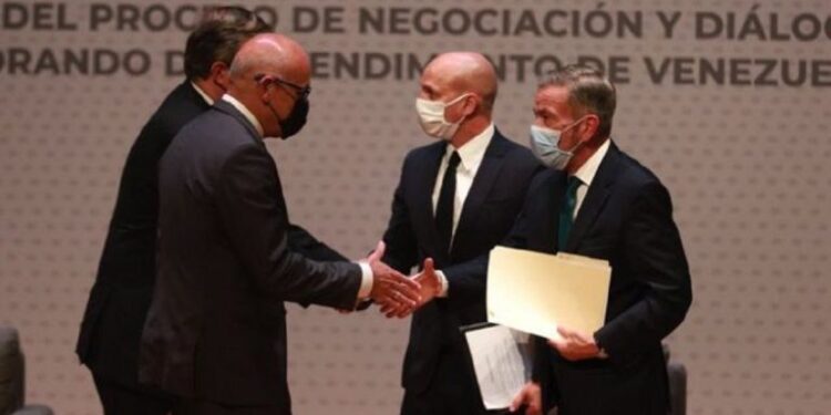 Diálogo venezolano se ha retrasado por trabas de EE UU, según el oficialismo