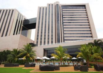 Realizarán “Tarde de flamenco vinos y tapas” a beneficio de la Catedral de Valencia en el hotel Hesperia