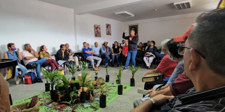 Debaten Ley Orgánica de Comunas en Carabobo: parlamentarismo de calle