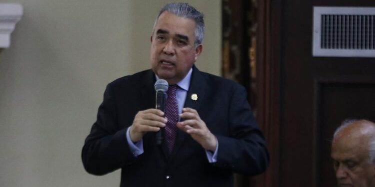 Diputado Luis Eduardo Martínez adelantó que preparan proyecto de reforma parcial de la Ley del IGFT