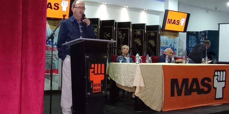 MAS: «Creemos en el voto»; directiva nacional ratificó apoyo a las primarias