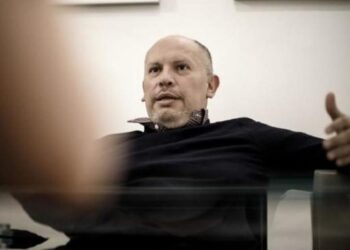 Ordenan bloquear en Luxemburgo una cuenta millonaria del exviceministro Nervis Villalobos