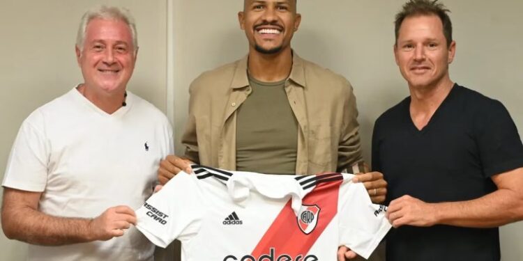 Salomón Rondón: “Tenía muchas ganas de experimentar el fútbol sudamericano”