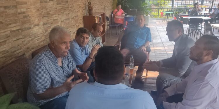 Equipo político de Maria Corina Machado se reunió con voluntarios en Carabobo