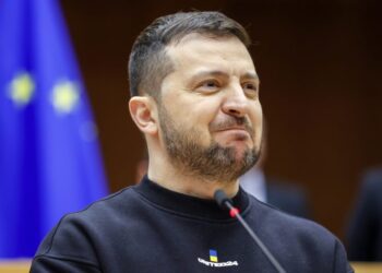 Zelenski: Devolviendo Crimea a los ucranianos, “restableceremos la paz”