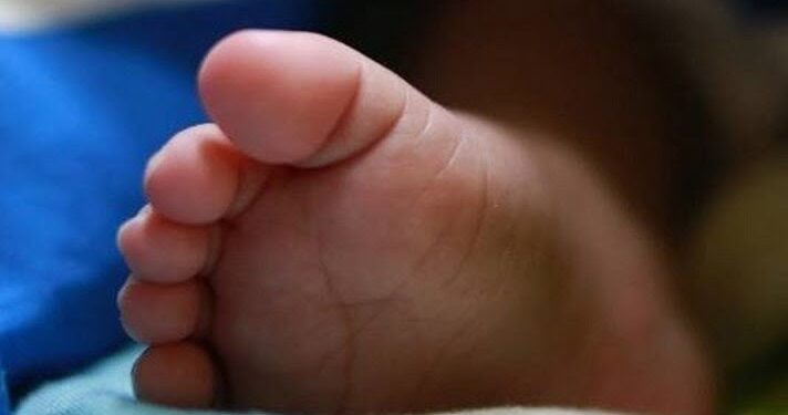 Bebé de 2 años murió electrocutado en su casa