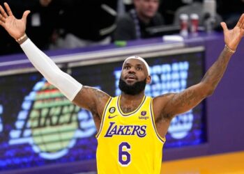 LeBron James histórico: rompió récord de puntos en la NBA, superó a Kareem Abdul-Jabbar (+vídeo)