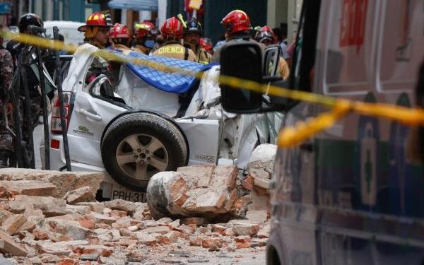 Terremoto en Ecuador deja 13 muertos, 126 heridos y varios daños en edificaciones