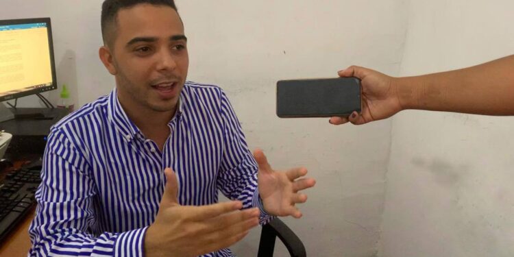 Fue «saqueada» oficina de concejal opositor en la Cámara Municipal de San Joaquín 