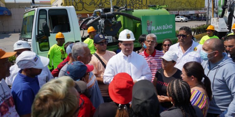 Alcalde Fuenmayor dotó de camiones Vacuum a cuadrillas del Plan Búho