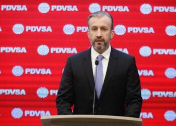 Tareck El Aissami renunció al Ministerio del Petróleo