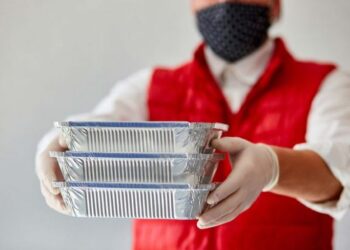 UCAB-IESA: La necesidad obligó a 2,7 millones de venezolanos a crear un negocio