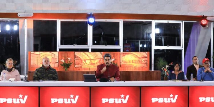 Maduro: “Acepté la renuncia de El Aissami para facilitar las investigaciones”