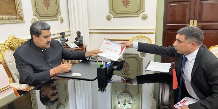 Designado Pedro Tellechea como nuevo ministro de Petróleo