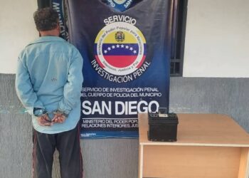 Policía de San Diego aprehendió a hombre luego de hurtar en un local