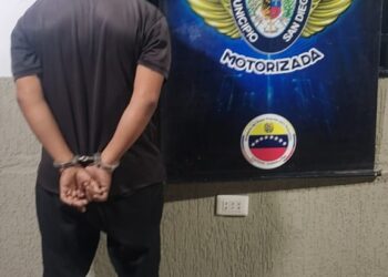 Policía de San Diego aprehendió a colector de bus por presunto abuso hacia una adolescente