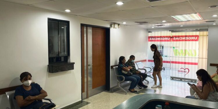 Plan Por Tu Salud listo para atender a profesores de la Universidad de Carabobo en su segunda semana