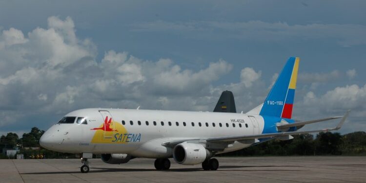 Petro sugiere que estatal Satena atienda a pasajeros afectados por crisis de Viva Air