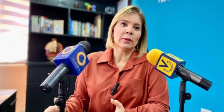 Griselda Reyes llama a las mujeres venezolanas a sumar esfuerzos en pro de las más vulnerables