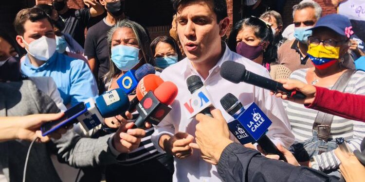 Jesús Armas: $3.000 millones robados por el chavismo habrían servido para recuperar acueductos del país