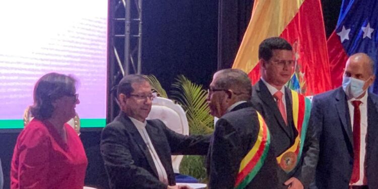 Alcaldía entregó la Orden Ciudad de Valencia en su única Clase a más de 80 personalidades e instituciones