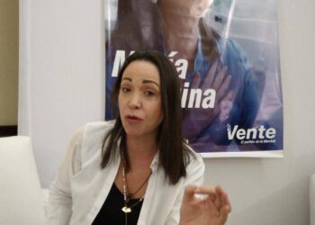 Maria Corina Machado: «estamos decididos a sacar Maduro; no estoy dispuesta a hacer acuerdos para repartir cuotas»