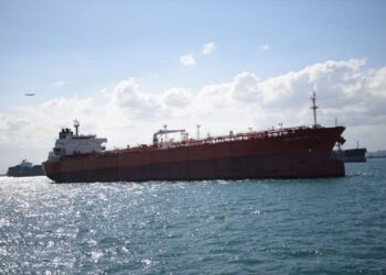 Reuters: Petrolero fletado por Chevron colisionó en aguas de Falcón con buque sancionado