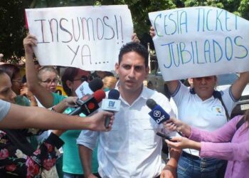 Enfermeros alertan que jubilaciones deben darse en cumplimiento de la Ley, sin engaños