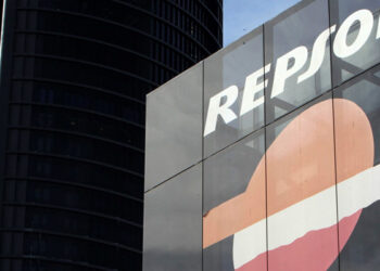 Venezuela y Repsol se han asegurado un espacio tras intercambios de petróleo por deudas