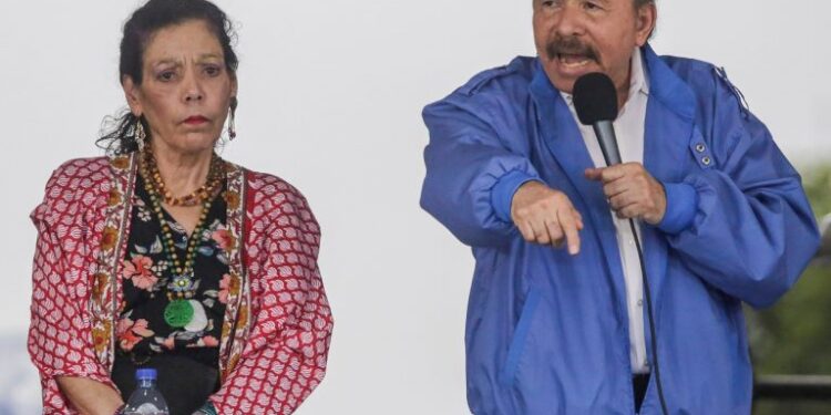 Duque pide investigar a Ortega y a Murillo en la Corte Penal Internacional