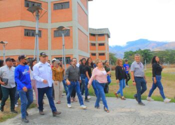 Recuperan sistema de climatización de la Facultad de Ciencias de la Educación de la UC