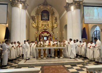 Sacerdotes de la Iglesia en Valencia renovaron sus promesas en la Misa Crismal