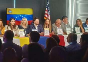 Se juramentó el Capítulo Estados Unidos de la Plataforma Unitaria Democrática en Miami